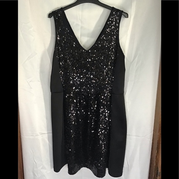 Forever 21 Dresses & Skirts - Sequin dress